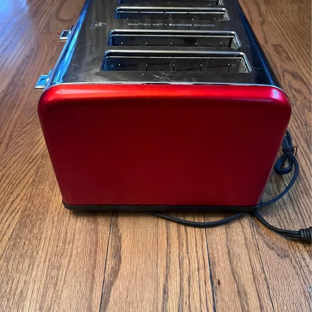 4-slice toaster - Picture 3 of 4